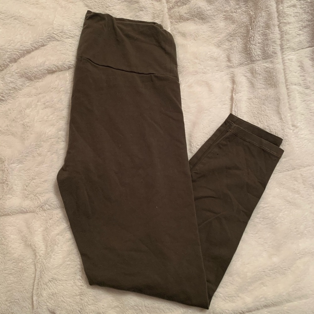 🌻F21 Leggings! (Light pilling on inner thigh)🌻